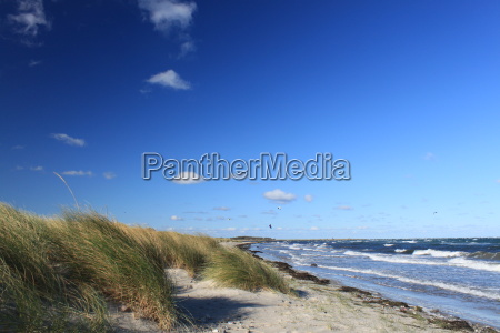 This picture shows a beach on Fehmarn.