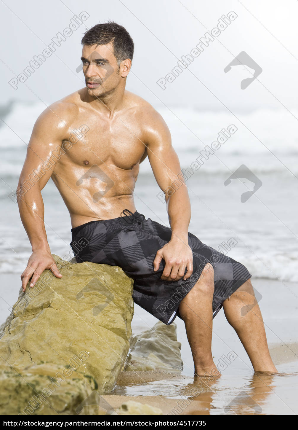 spiaggia sexy uomo - Foto stock #4517735 | Comprate Immagini RF da  Panthermedia