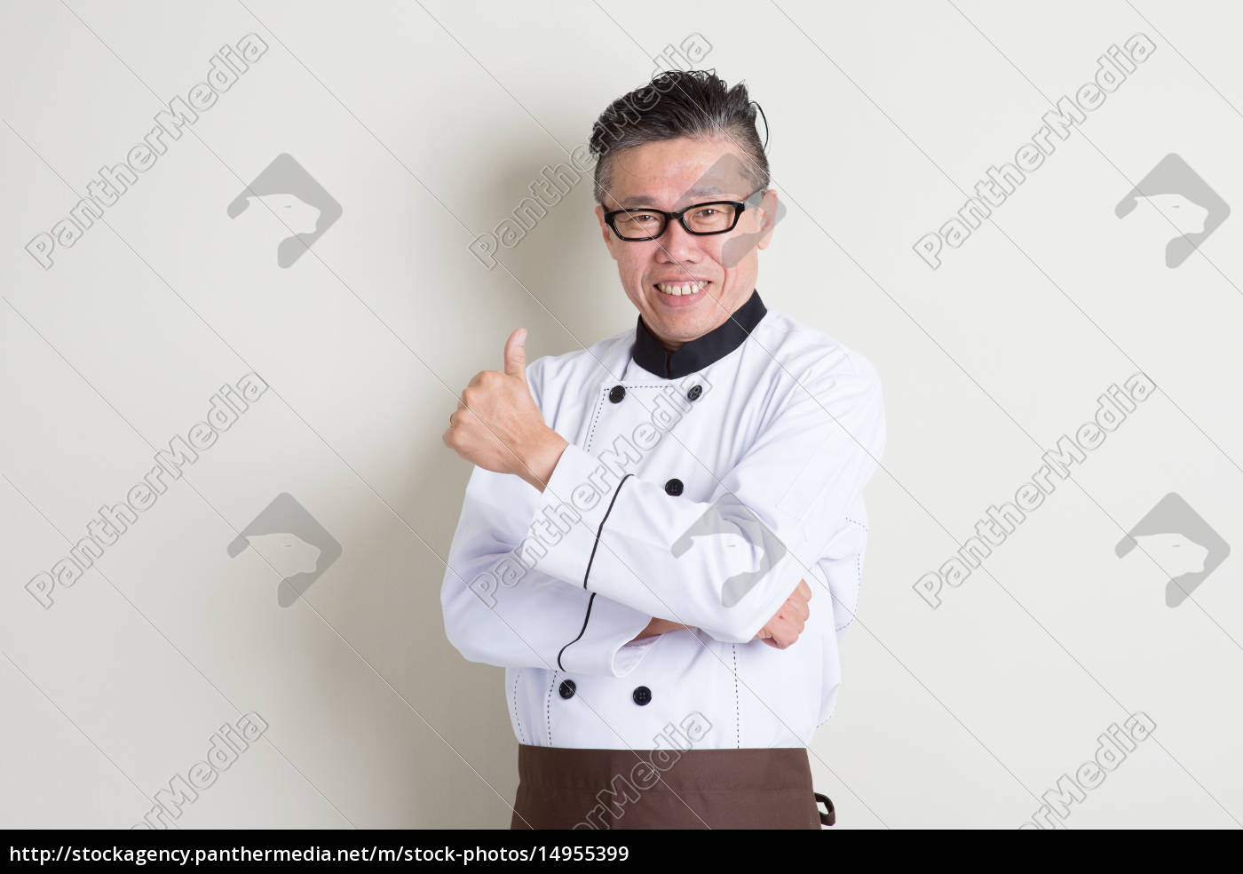 Mature Asian Chinese chef giving thumb up - Royalty free image #14955399 |  PantherMedia Stock Agency