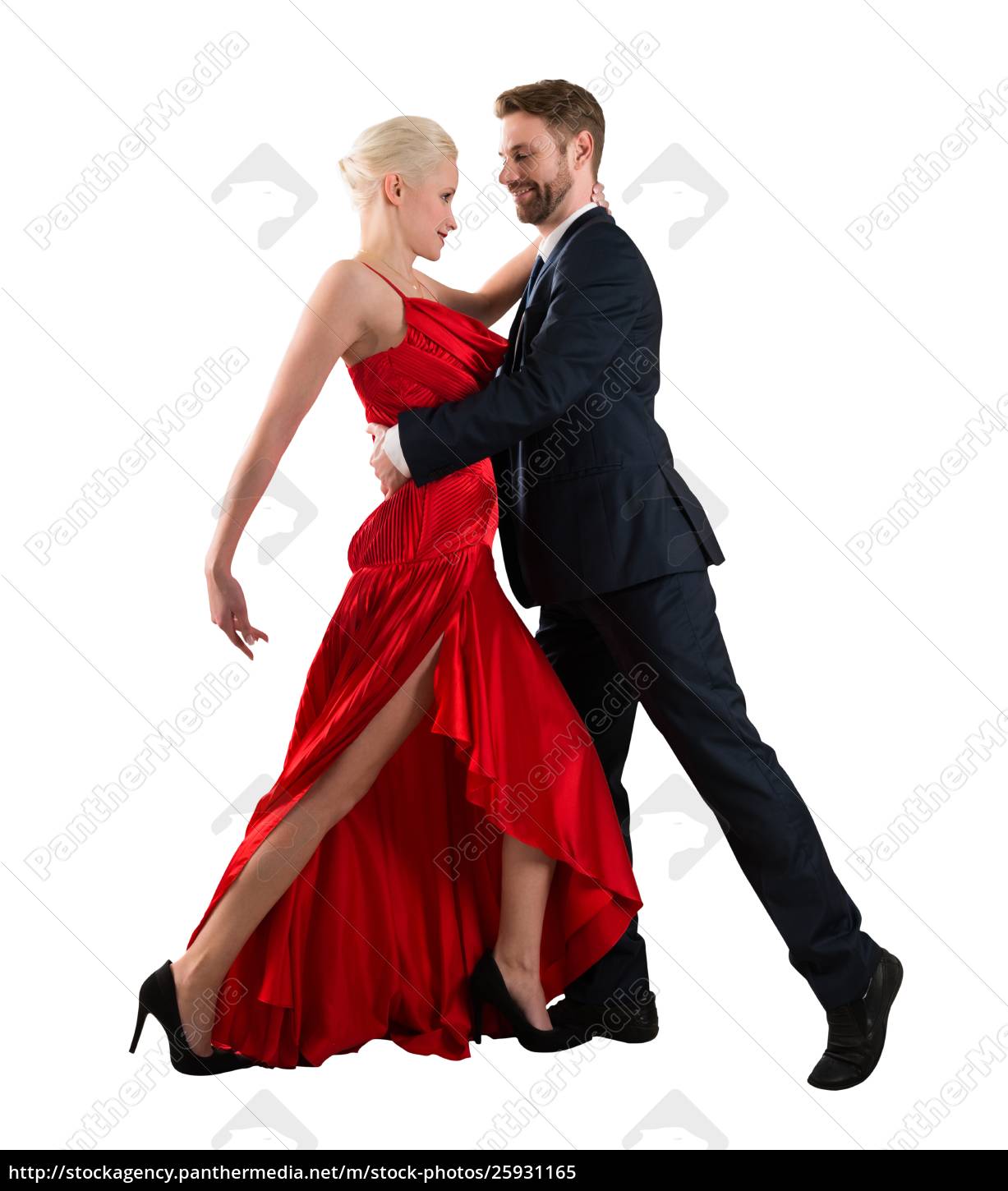 Pareja bailando sobre fondo blanco - Foto de archivo #25931165 | Agencia de  stock PantherMedia